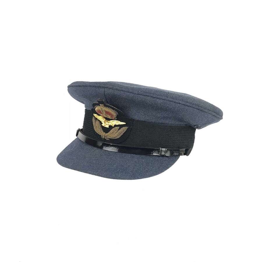 WW2 RAF George VI Period Officer's Cap.
