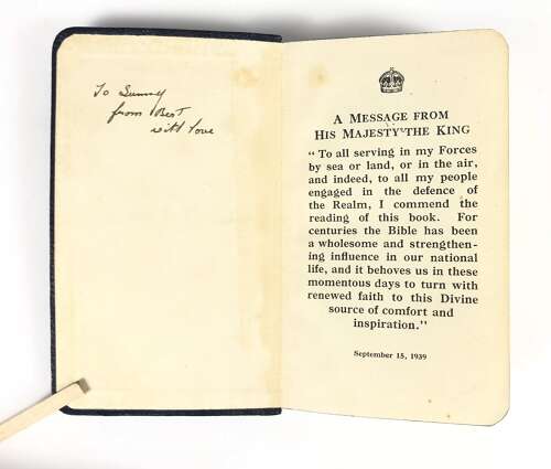 WW2 RAF New Testament Book.