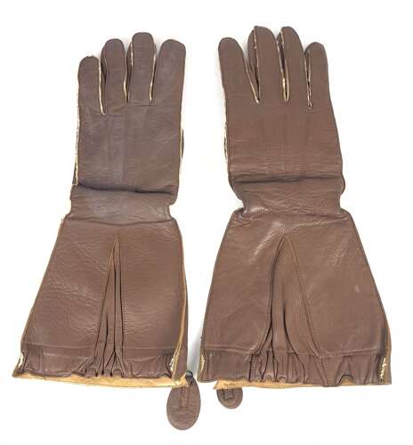 WW2 RAF 1941 Pattern Flying Gloves.